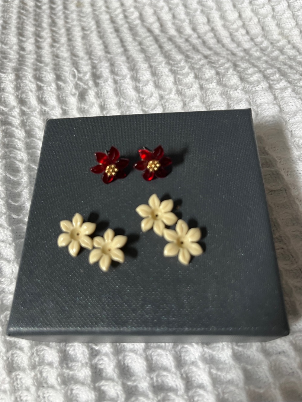 Vintage Avon Poinsettia Earrings.  Extra white.